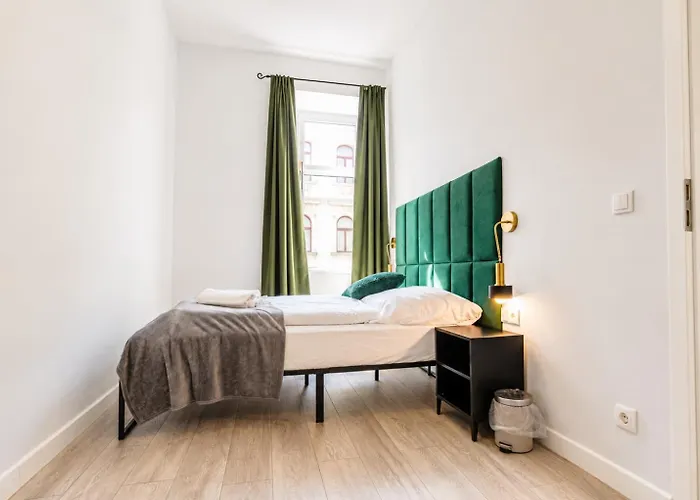 Cozy 2br With Living Near Westbahnhof